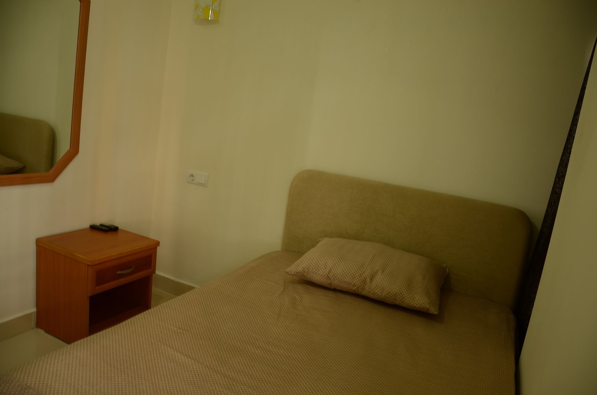 Hotel Alyans アンタルヤ エクステリア 写真